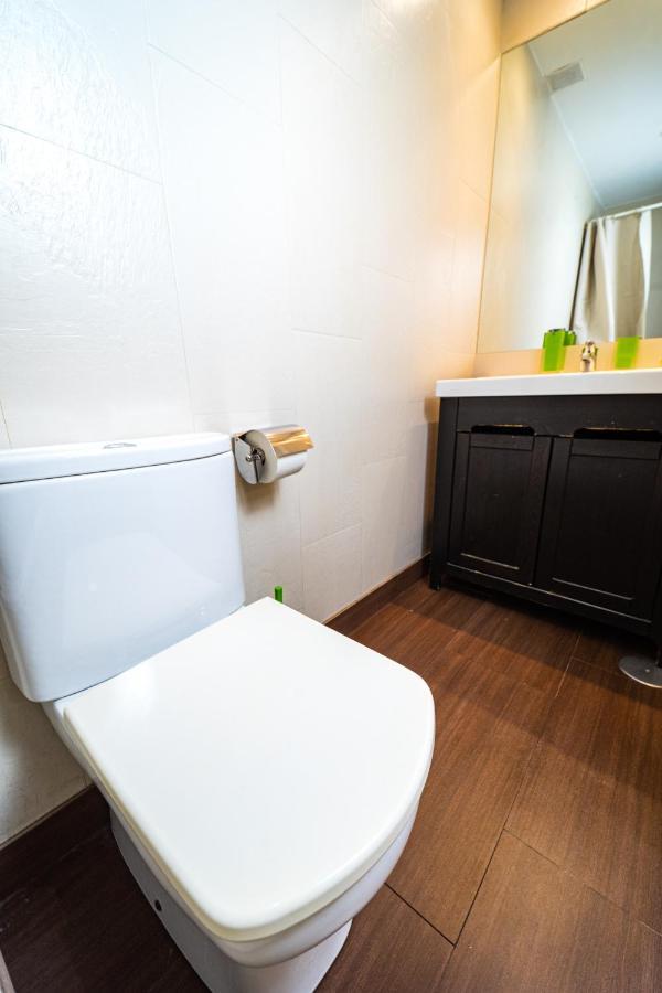 Singular Apartamento En Delicias By Bebalmy Madrid Eksteriør billede